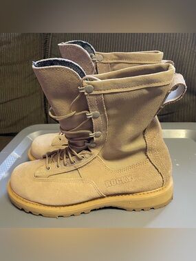 Rocky Boots Men’s 11M 790G Goretex Tan Suede & Canvas Combat Boots Minor Flaw